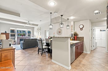 17 W Vernon Ave #515, Phoenix, AZ 85003