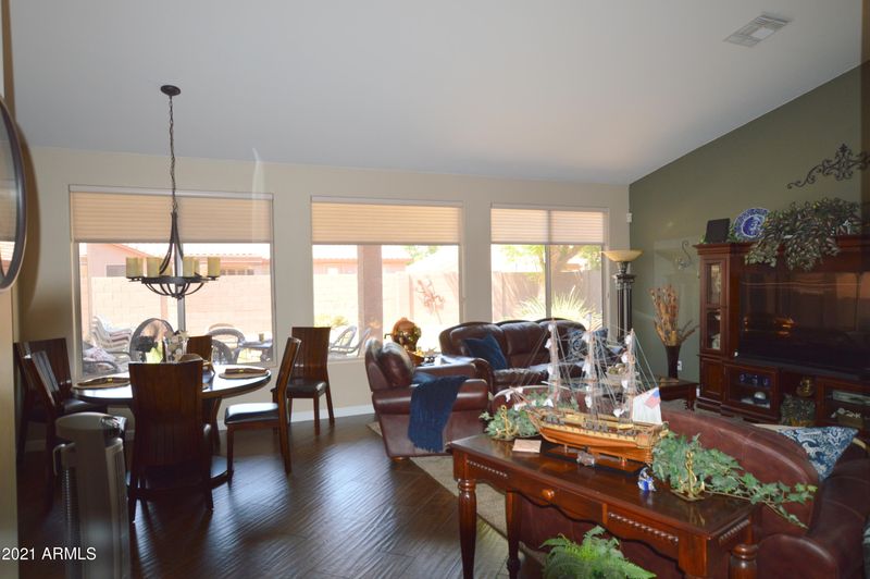 170 W Baylor Ln, Gilbert, AZ 85233