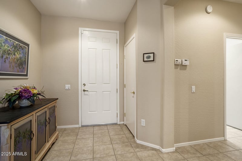 17009 Eureka Springs Dr, Surprise, AZ 85387