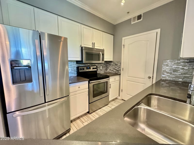 1701 Colter St #226, Phoenix, AZ 85016