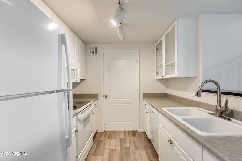 1701 Colter St #453, Phoenix, AZ 85016