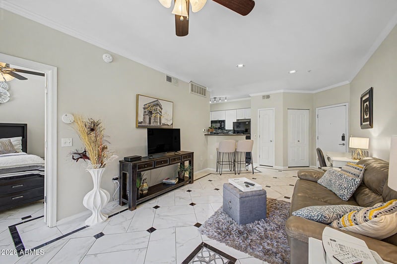 1701 E Colter St #221, Phoenix, AZ 85016