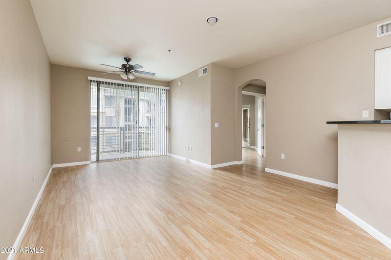 1701 E Colter St #305, Phoenix, AZ 85016