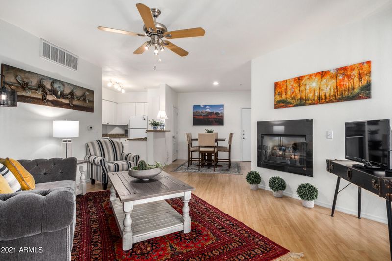 1701 E Colter St #458, Phoenix, AZ 85016