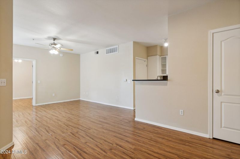 1701 E Colter St #463, Phoenix, AZ 85001