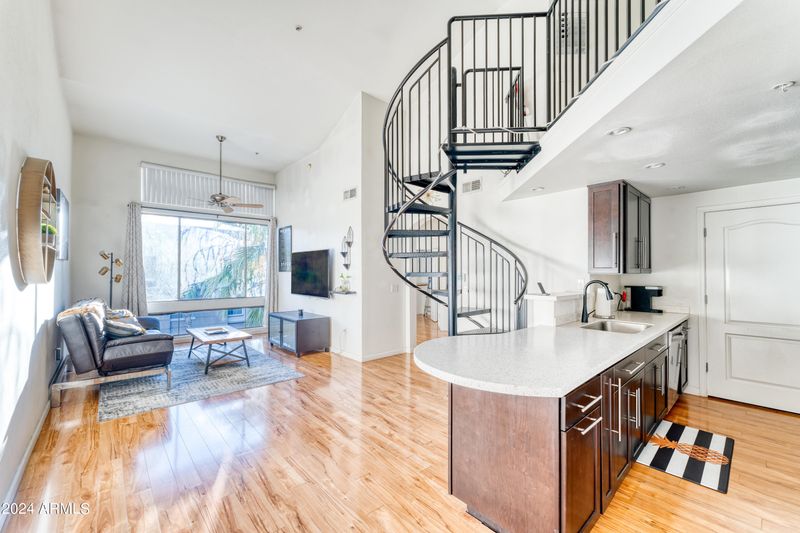 1701 E Colter St #467, Phoenix, AZ 85016