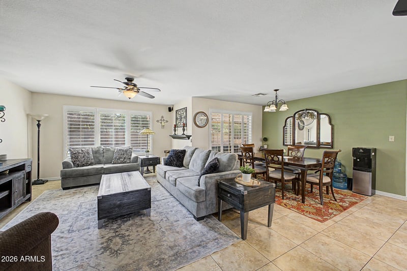 1701 Greenway St, Mesa, AZ 85203