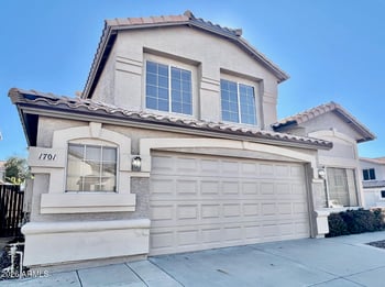 1701 E Yukon Dr, Phoenix, AZ 85024