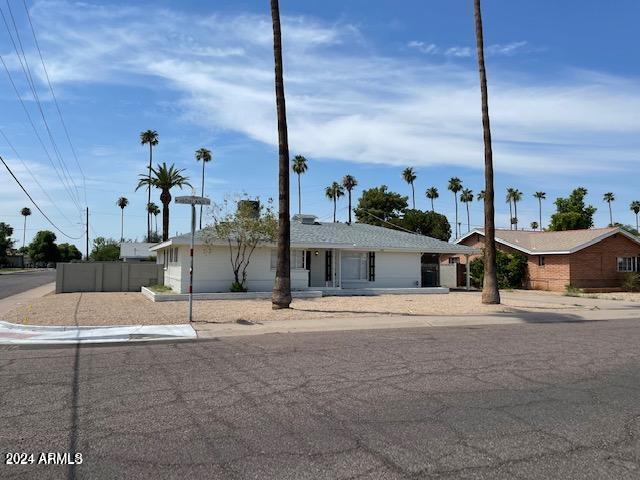 1701 Highland Ave, Phoenix, AZ 85015