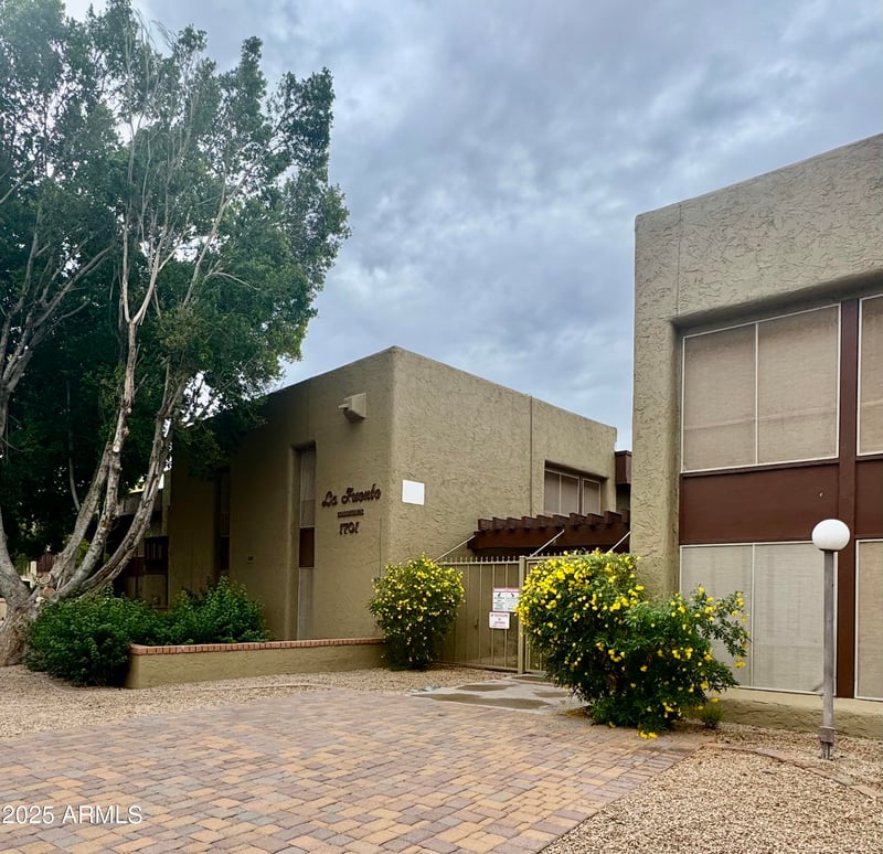 1701 Tuckey Ln #206, Phoenix, AZ 85015