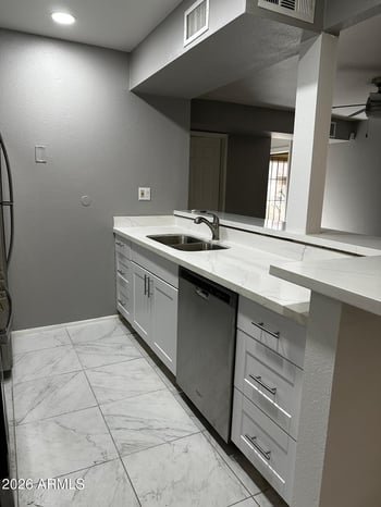 1701 Tuckey Ln #209, Phoenix, AZ 85015