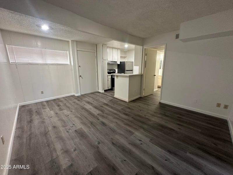 1701 Tuckey Ln #223, Phoenix, AZ 85015