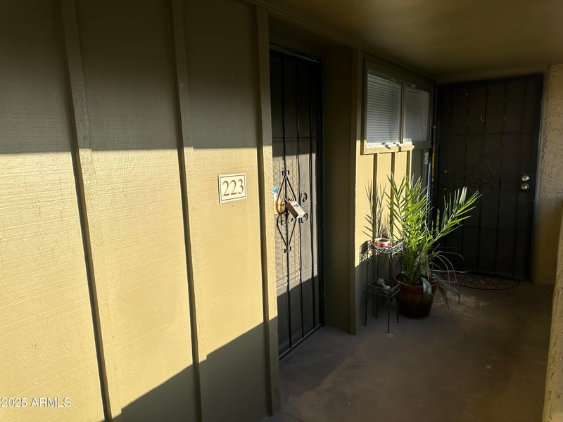 1701 Tuckey Ln #223, Phoenix, AZ 85015