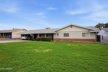 1701 Tuckey Ln, Phoenix, AZ 85016