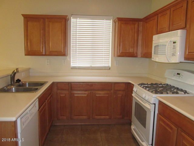 1701 W Morse Dr, Anthem, AZ 85086