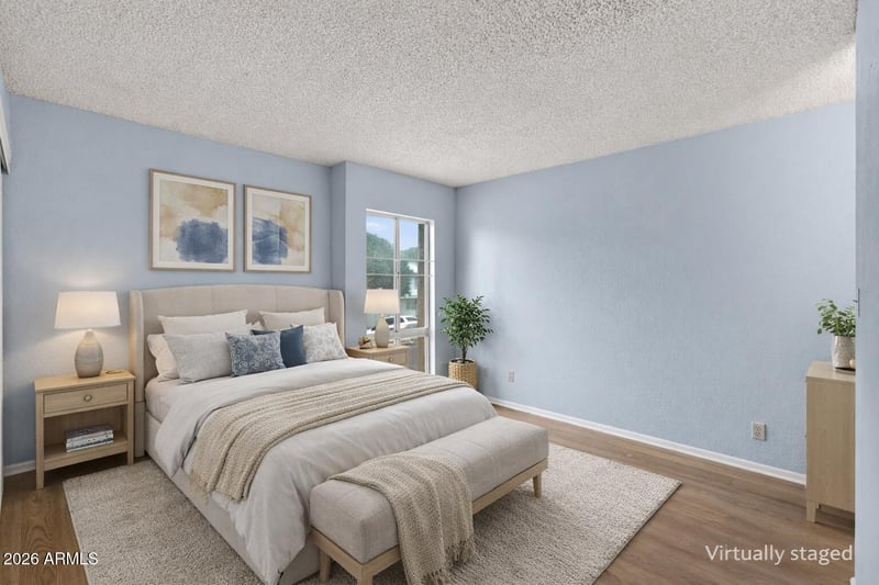 1701 W Tuckey Ln #206, Phoenix, AZ 85015