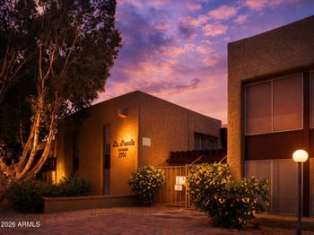 1701 W Tuckey Ln #206, Phoenix, AZ 85015