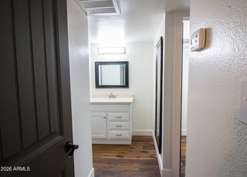 1701 Tuckey Ln #208, Phoenix, AZ 85015