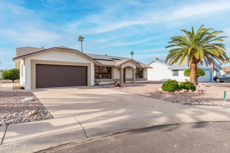 17010 127th Dr, Sun City West, AZ 85375