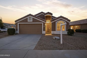 17012 27th Pl, Phoenix, AZ 85048