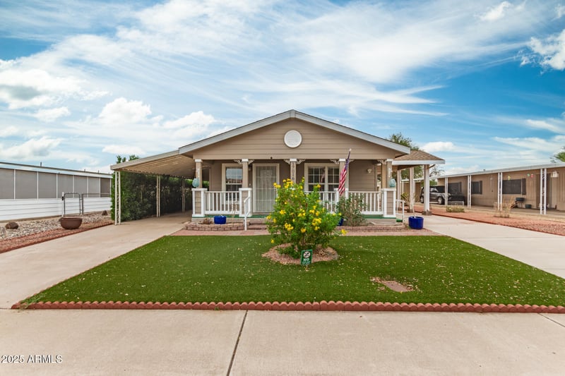 17016 66th Ter, Glendale, AZ 85308