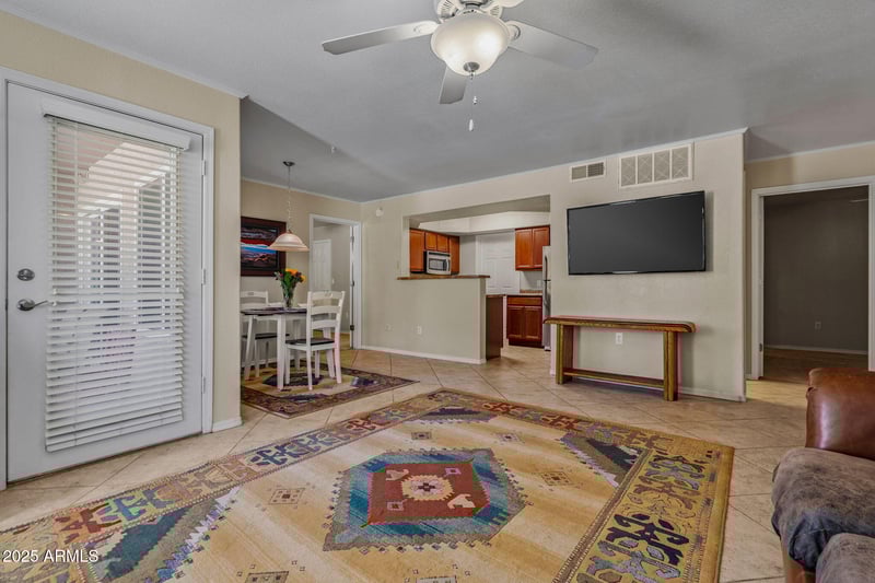17017 12th St #1002, Phoenix, AZ 85022