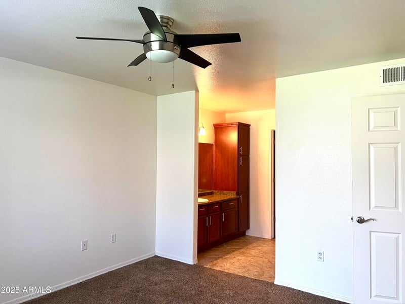 17017 12th St #1080, Phoenix, AZ 85022