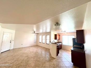 17017 12th St #1080, Phoenix, AZ 85022
