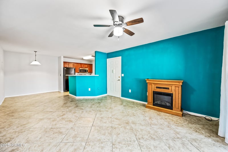 17017 12th St #1126, Phoenix, AZ 85022