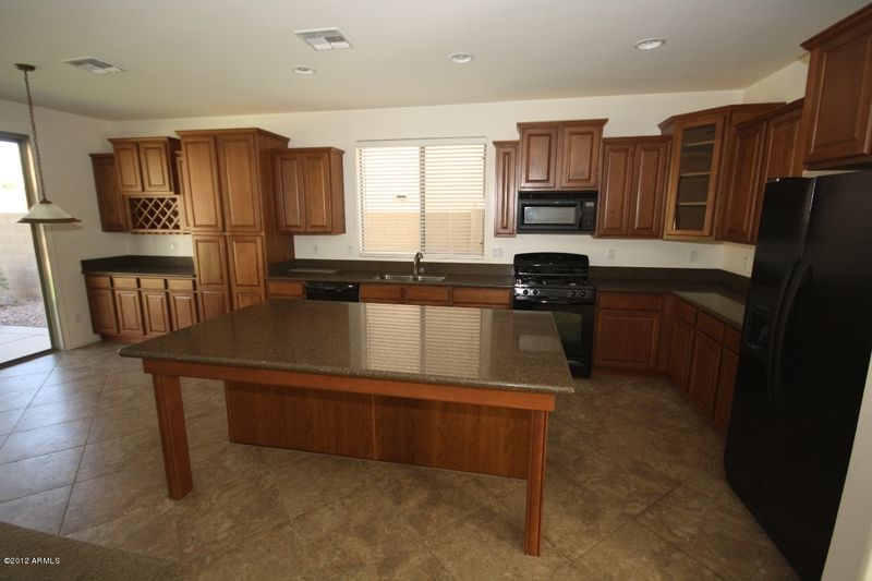 17019 S 27th Dr, Phoenix, AZ 85045