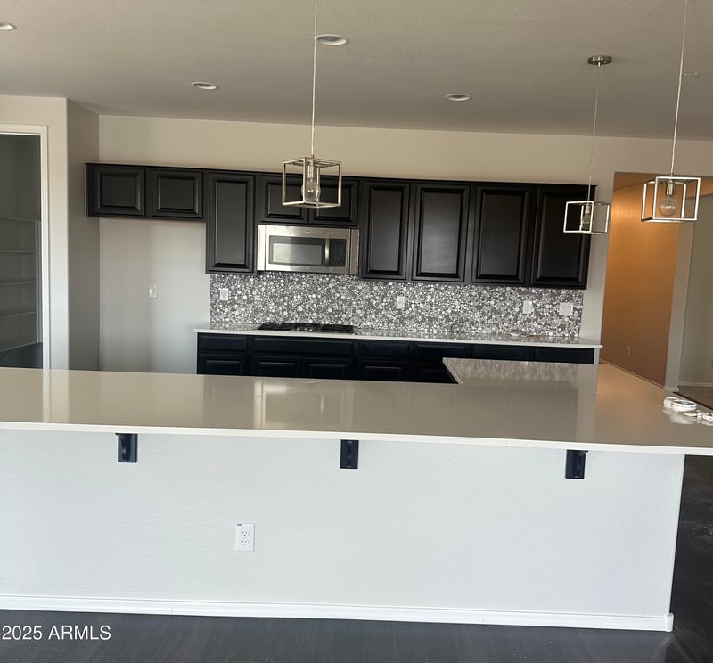 1702 214th Ln, Buckeye, AZ 85396