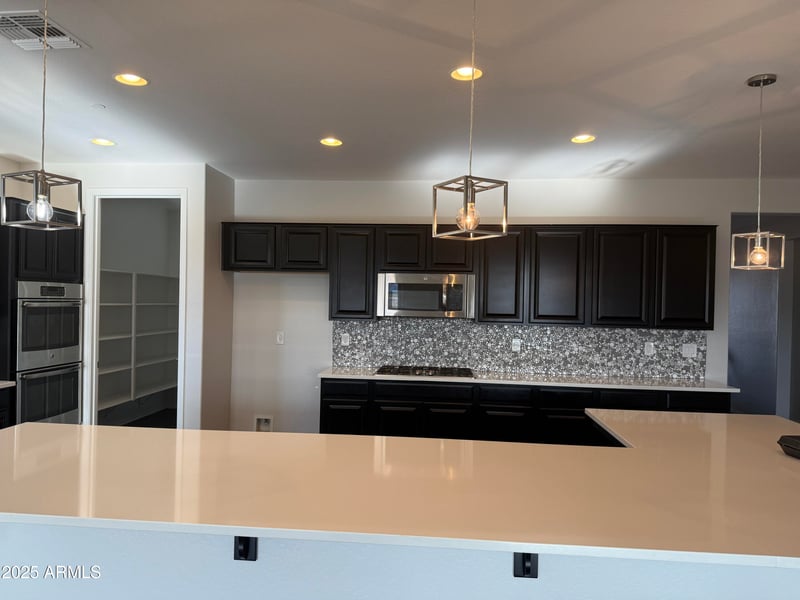 1702 214th Ln, Buckeye, AZ 85396