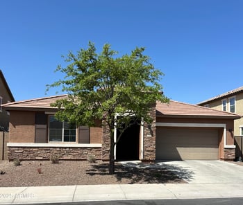 1702 214th Ln, Buckeye, AZ 85396