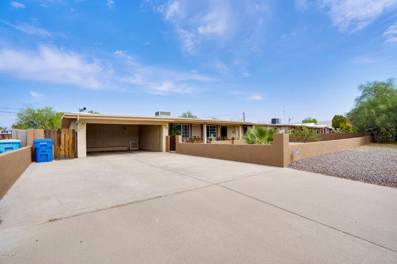 1702 E Aire Libre Ave, Phoenix, AZ 85022