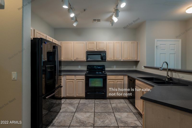 1702 E Bell Rd #132, Phoenix, AZ 85022