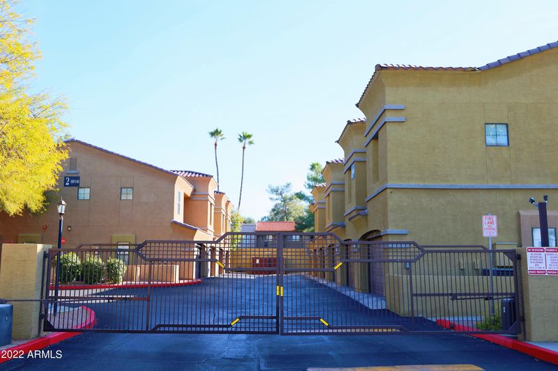 1702 E Bell Rd #142, Phoenix, AZ 85022