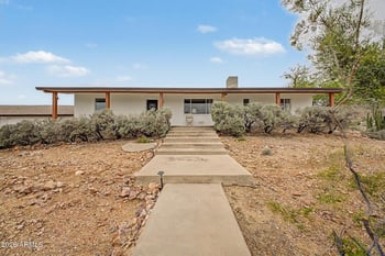 1702 Griswold Rd, Phoenix, AZ 85020