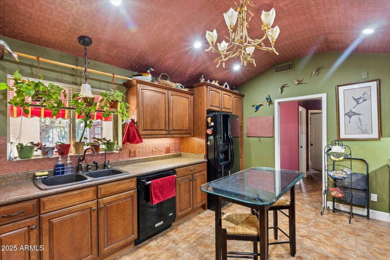 1702 Monterosa St, Phoenix, AZ 85015