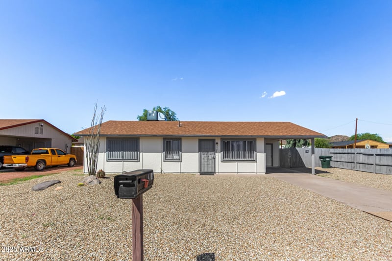 1702 Mountain View Rd, Phoenix, AZ 85021