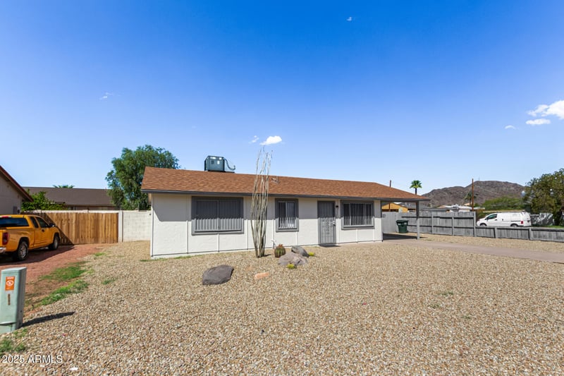 1702 Mountain View Rd, Phoenix, AZ 85021