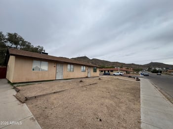 1702 Shangri La Rd, Phoenix, AZ 85029