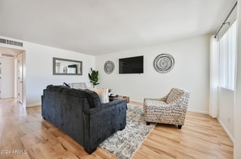 1702 Tuckey Ln #230, Phoenix, AZ 85015
