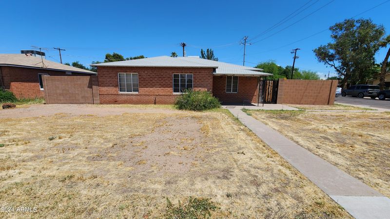 1702 W Osborn Rd, Phoenix, AZ 85015