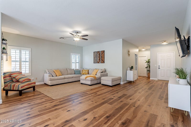 1702 Wildwood Dr, Phoenix, AZ 85045