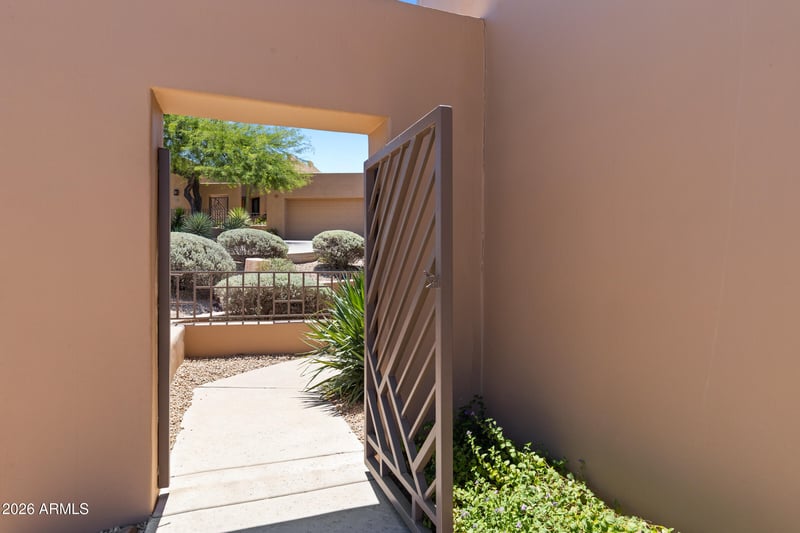 17025 La Montana Dr #105, Fountain Hills, AZ 85268