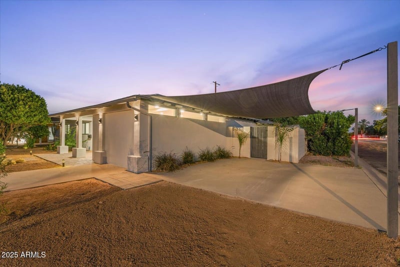 1703 74th Pl, Scottsdale, AZ 85257