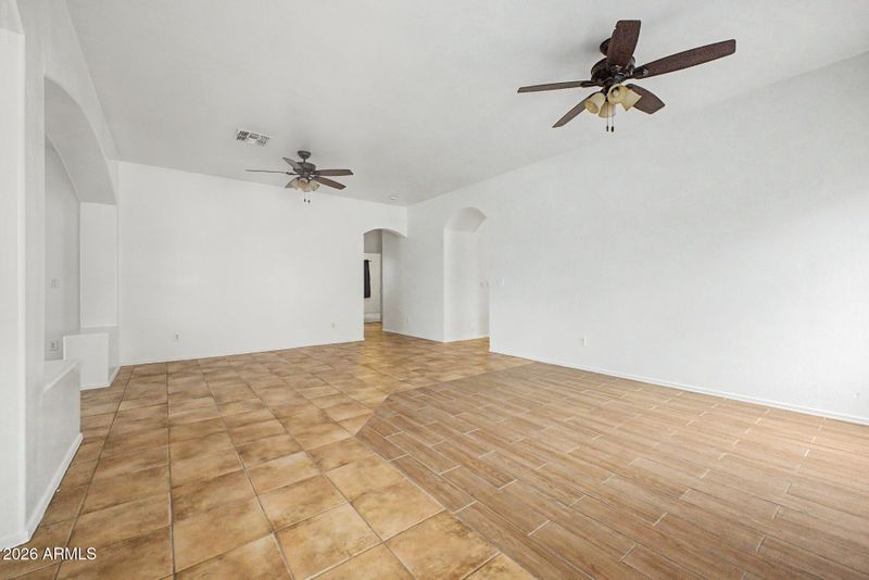 1703 S 79th Glen, Phoenix, AZ 85043