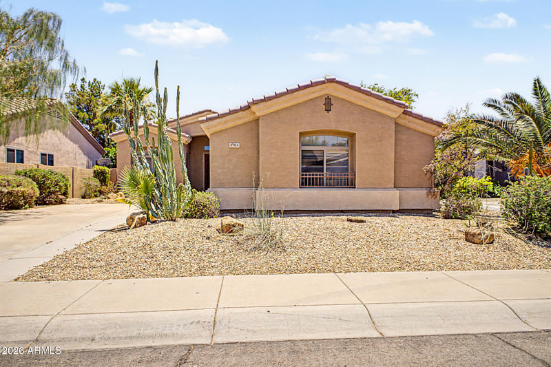 1703 Hopi Dr, Chandler, AZ 85224