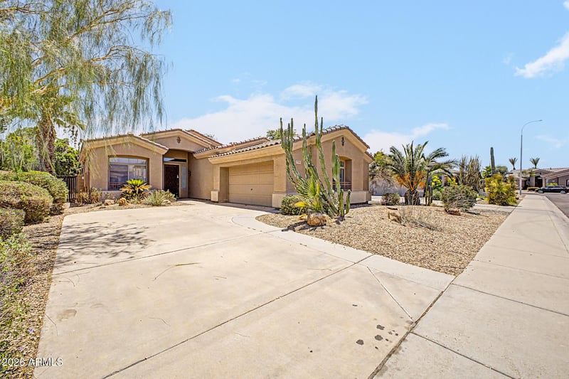 1703 Hopi Dr, Chandler, AZ 85224