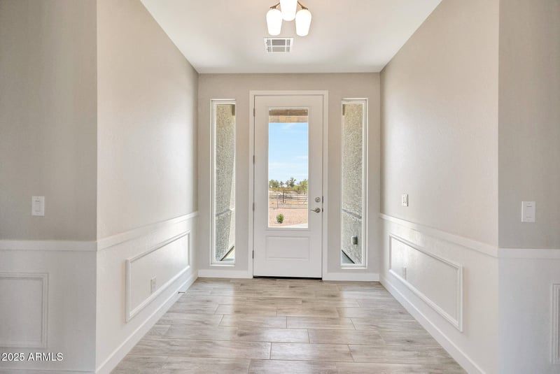 17030 Whispering Rock Trl, Surprise, AZ 85387